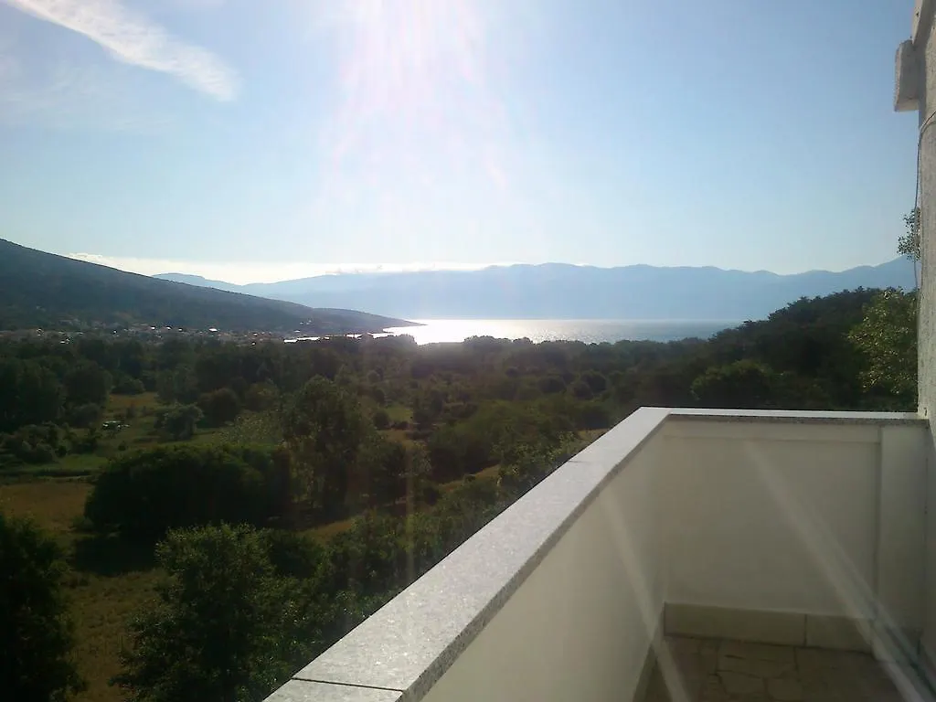 Apartment Apartmani Mujagic Batomalj